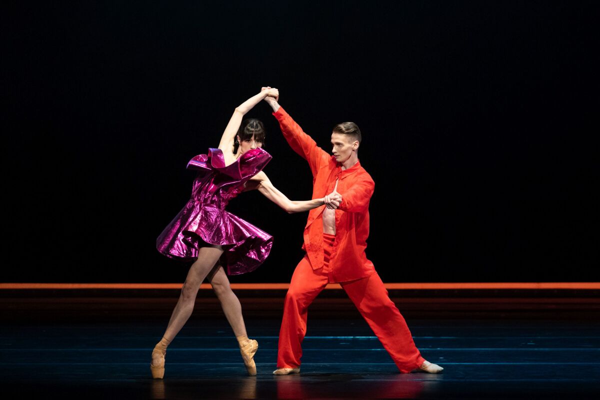 CHVENIE OKAMIHU. Ilinca Ducin, Adrian Szelle, Fashion Ballet