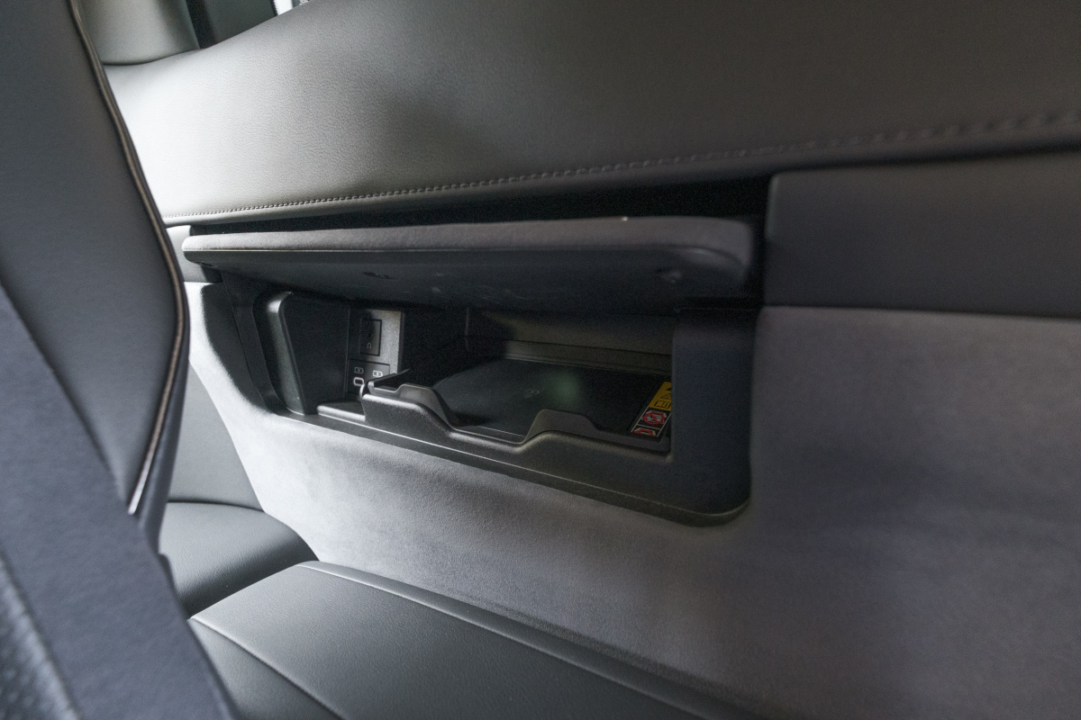 Lexus LM 350h Supreme - test 2024