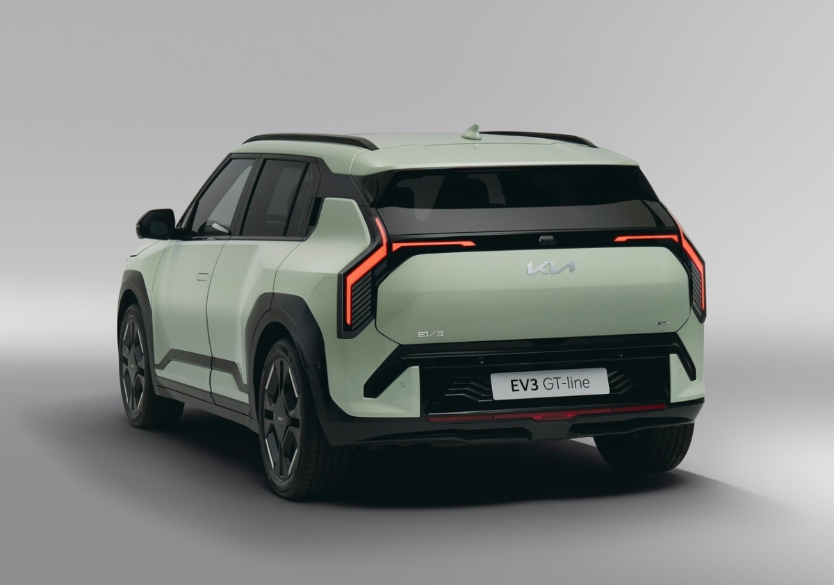 Kia EV3 4
