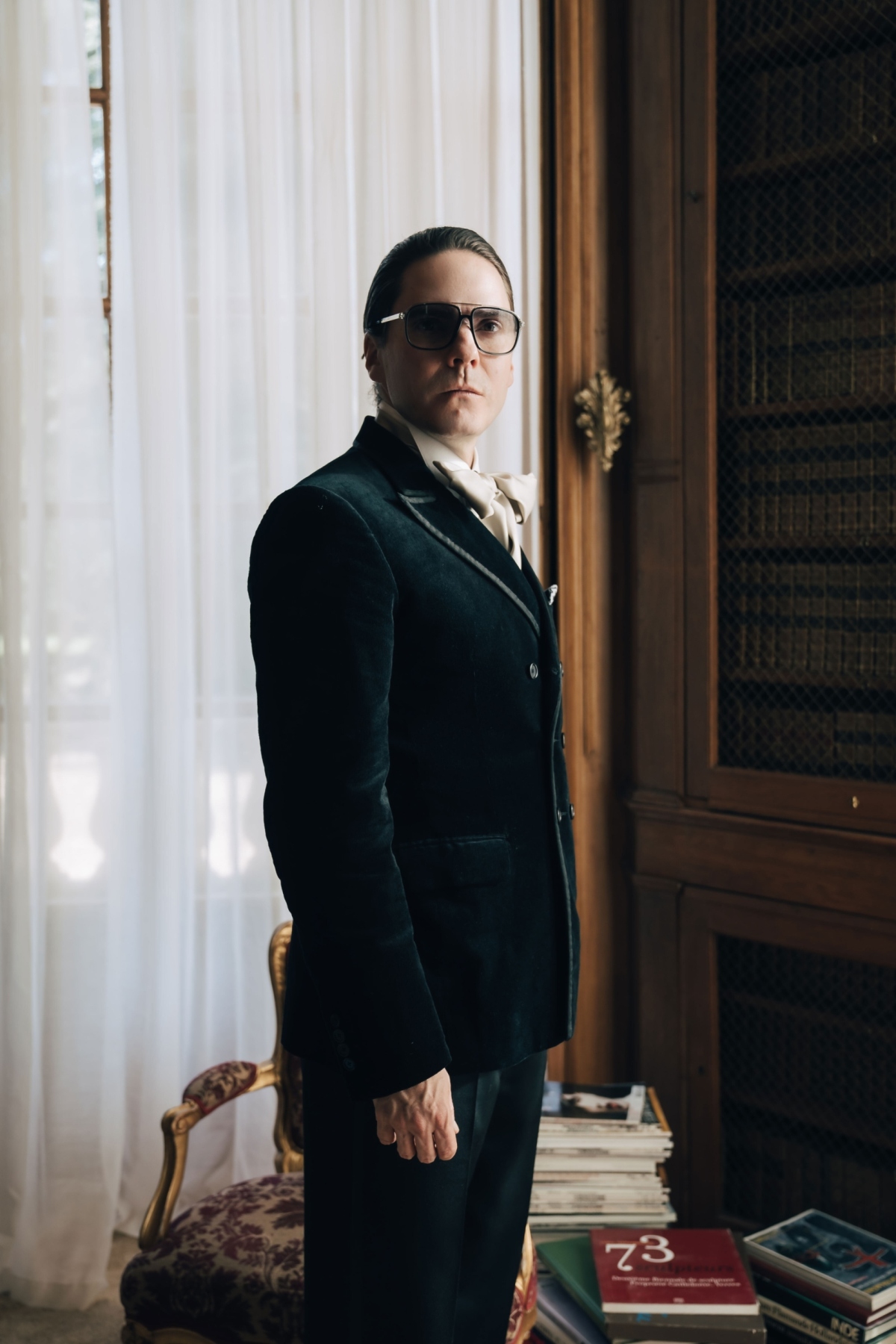 Herec Daniel Brühl stvárnil Karla Lagerfelda.   