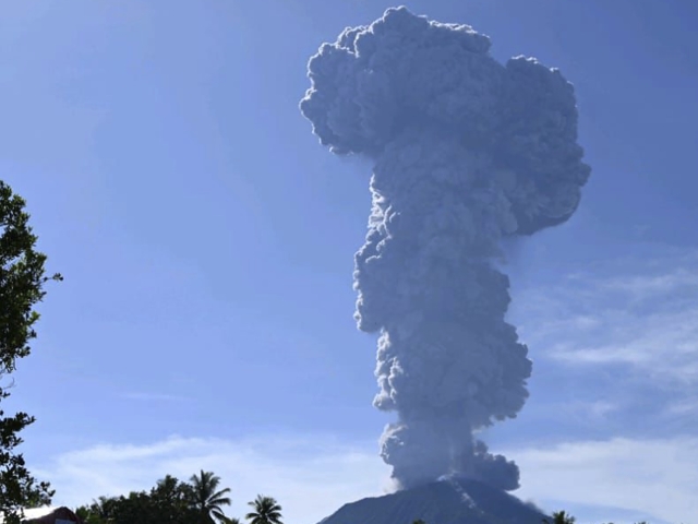 Indonesia Volcano