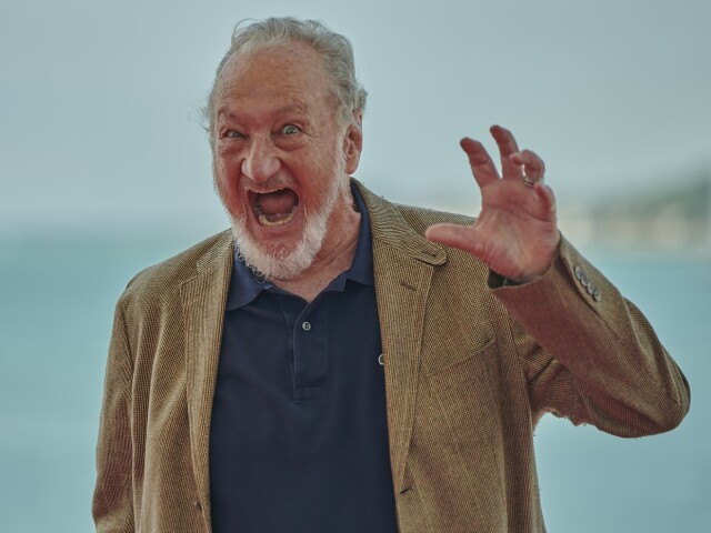 Robert Englund