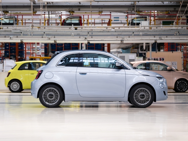 Fiat 500e - výroba závod Mirafiori
