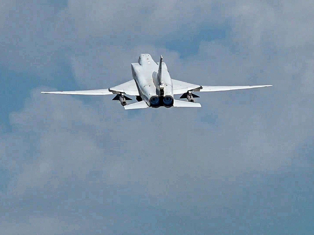 Ruské jadrové manévre / Bombardér / Tu-22M3 /