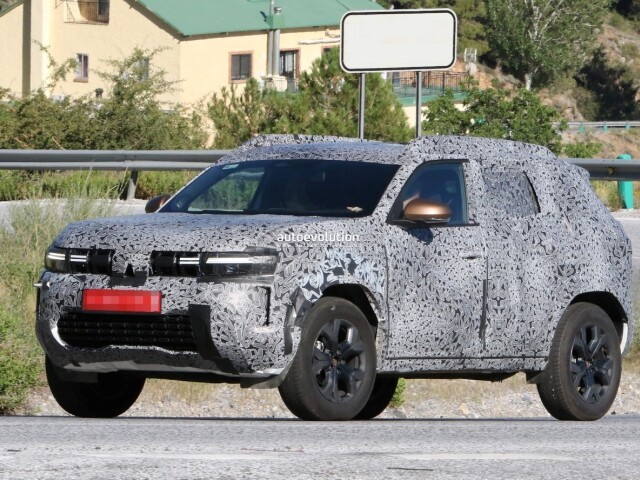 Dacia Bigster - testovací prototyp 2024