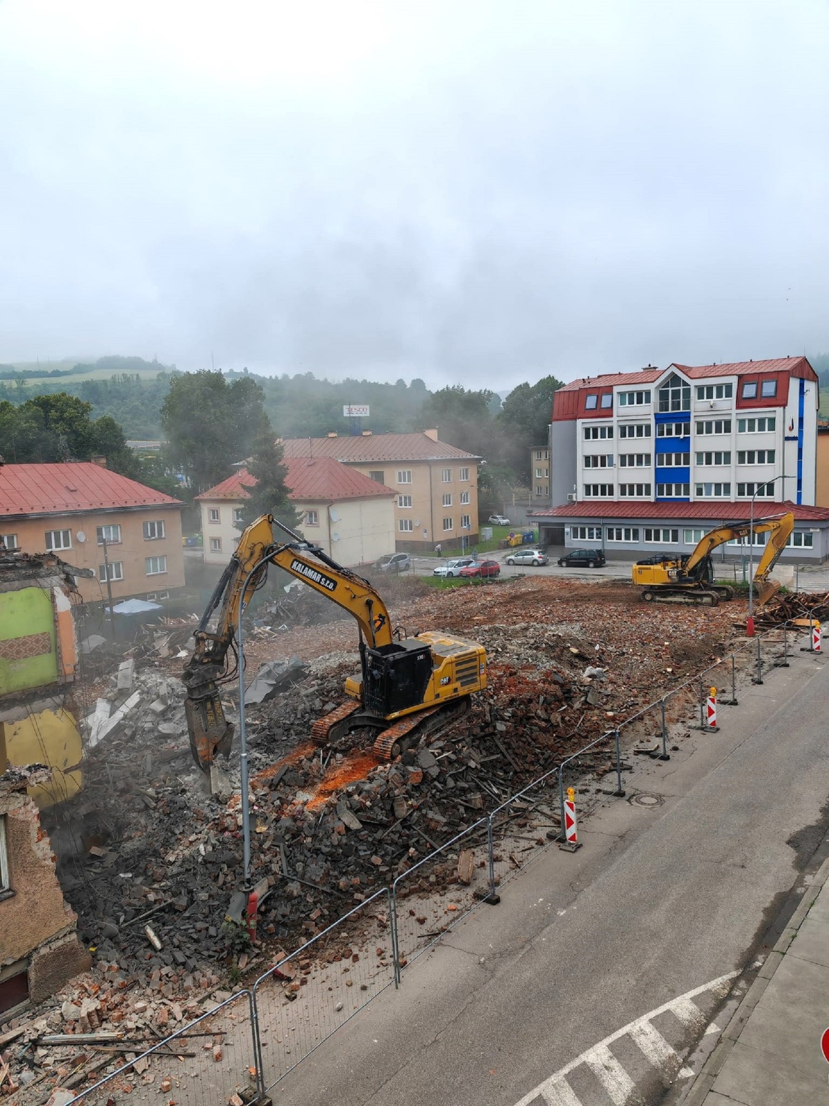 búracie práce, bytovka, Čadca