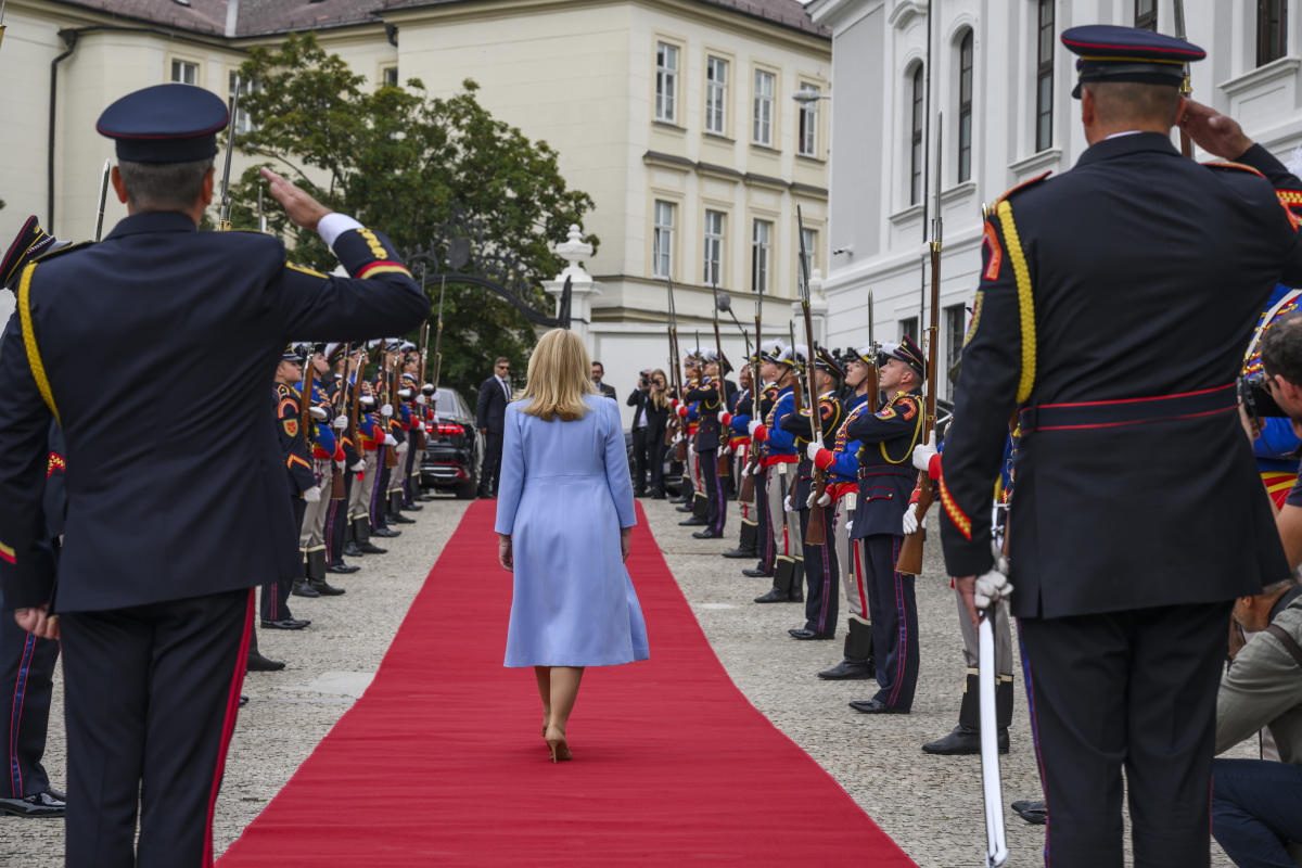 Zuzana Čaputová, prezidentský palác
