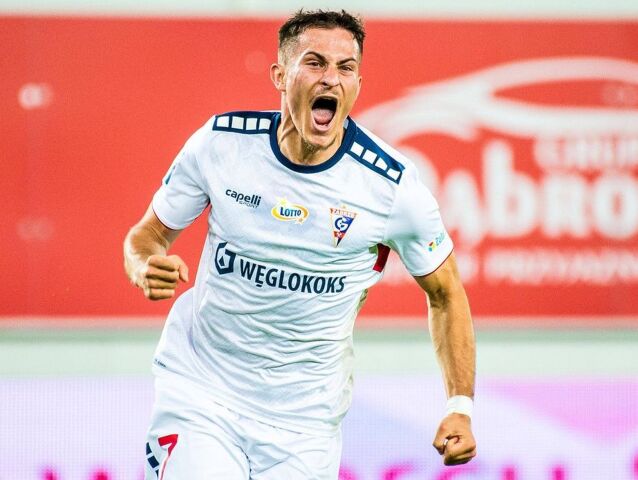 Adrián Kaprálik