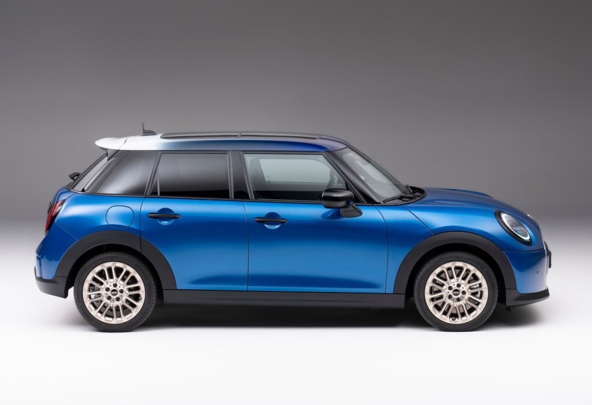 Mini Cooper S 5-door 3
