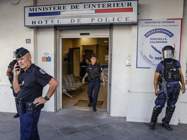 kaledónia, francúzsko police