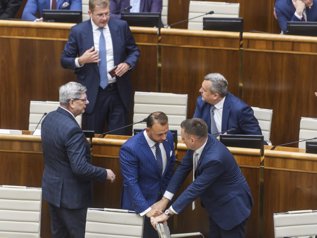 Matúš Šutaj Eštok, Andrej Danko, Boris Susko