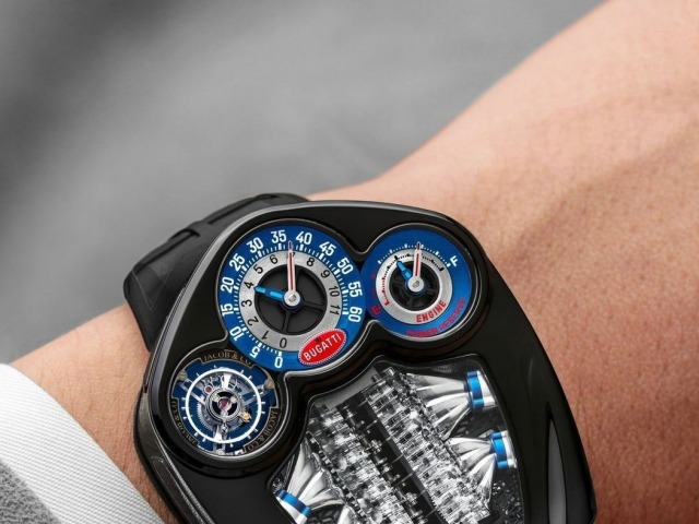 Bugatti Tourbillon - hodinky s motorom V16