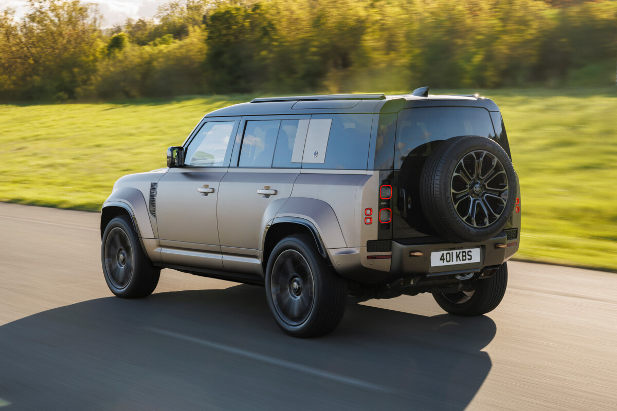 Defender Octa (2024)