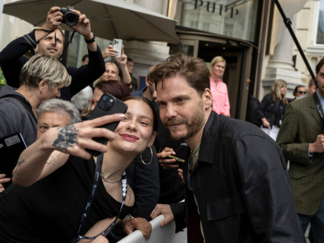 Daniel Brühl