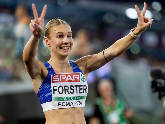 Viktória Forster