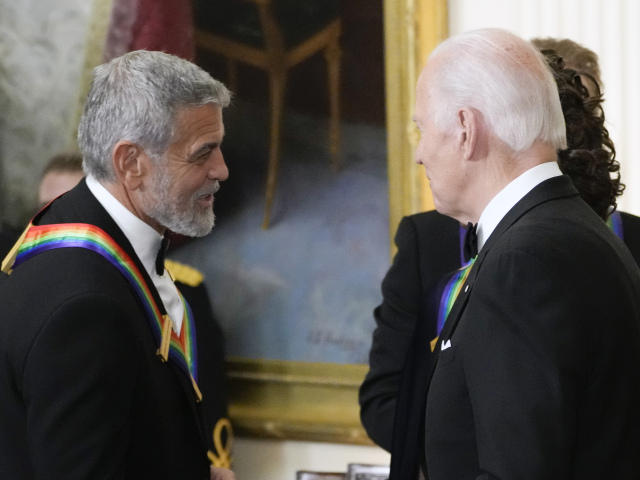 USA Biden, Clooney voľby výzva