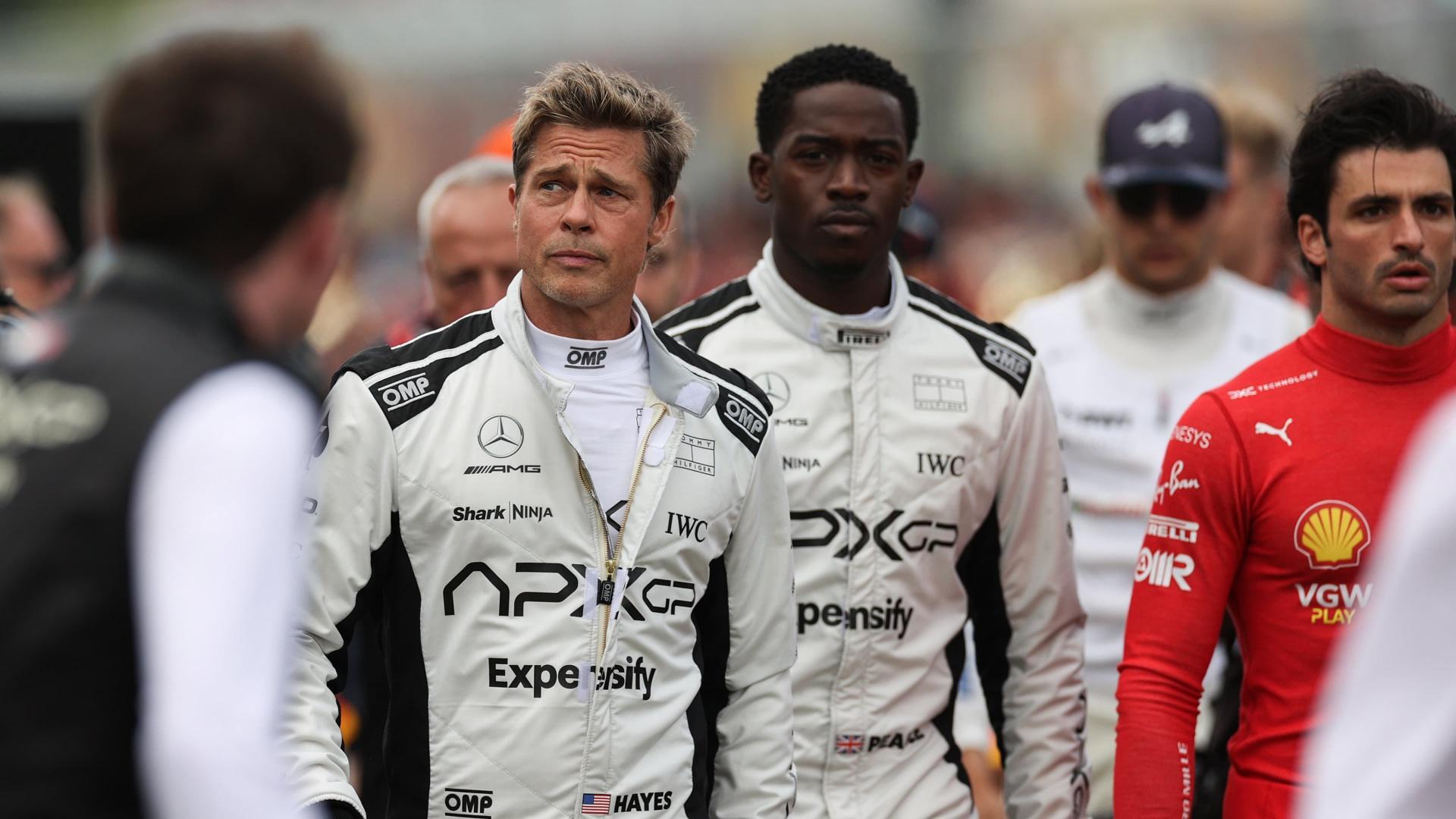Brad Pitt vo filme F1.