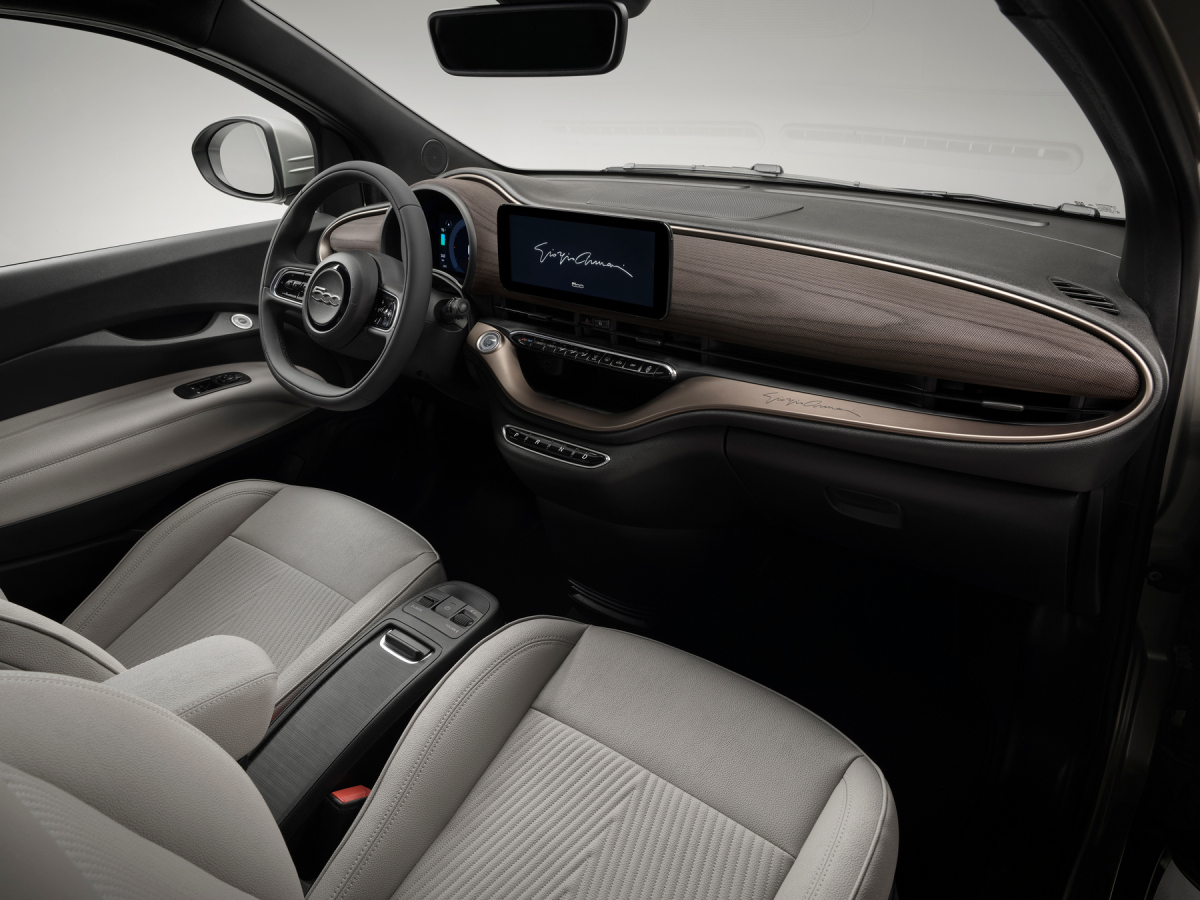 FIAT500e Giorgio Armani  7 