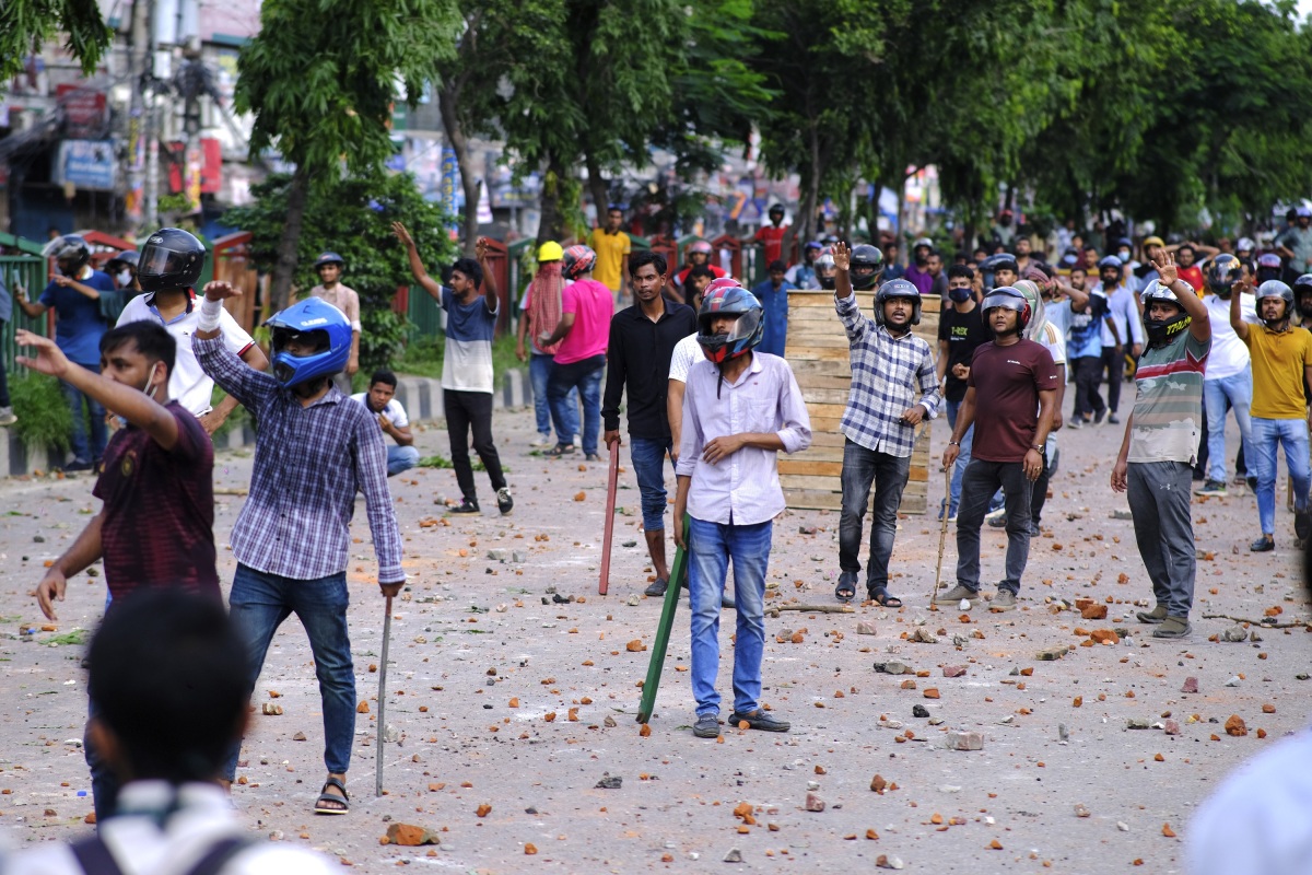 protesty v Bangladéši, rabovanie, demonštrácia, Dháka