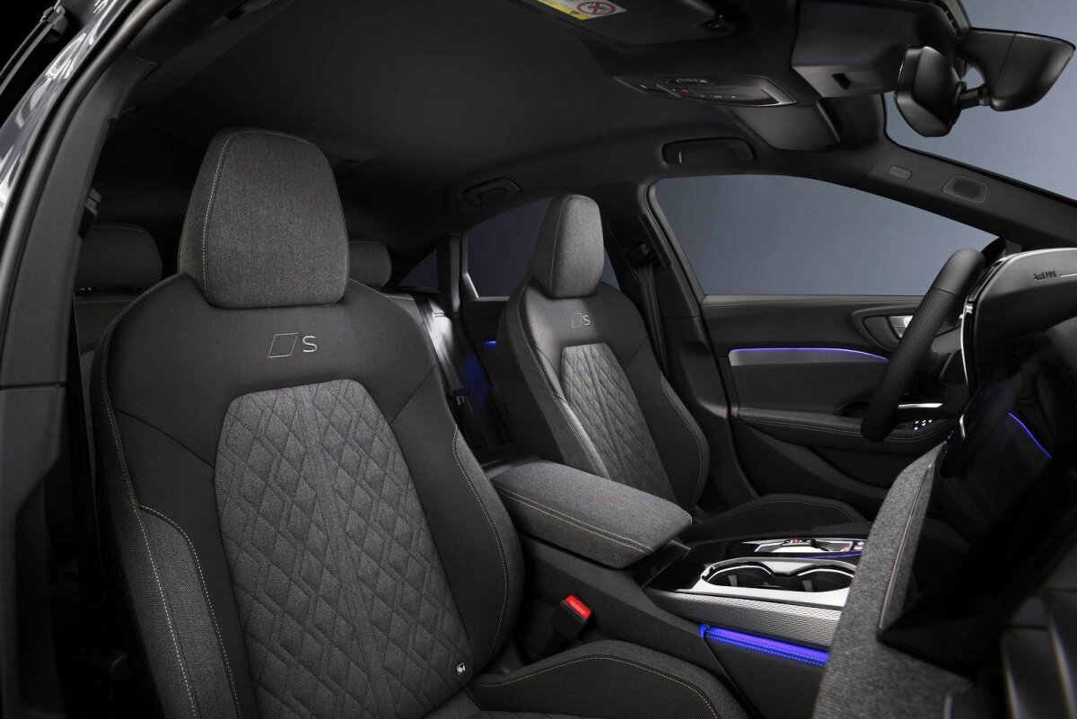 Audi A5 Sedan - 2024