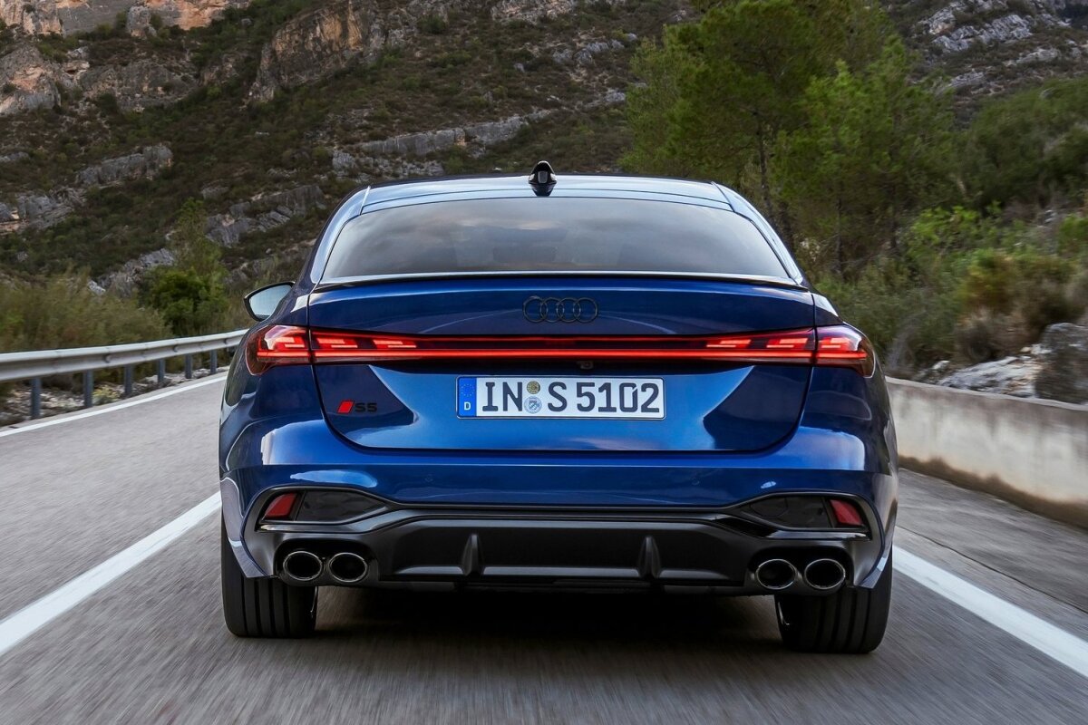 Audi S5 Sedan -2024