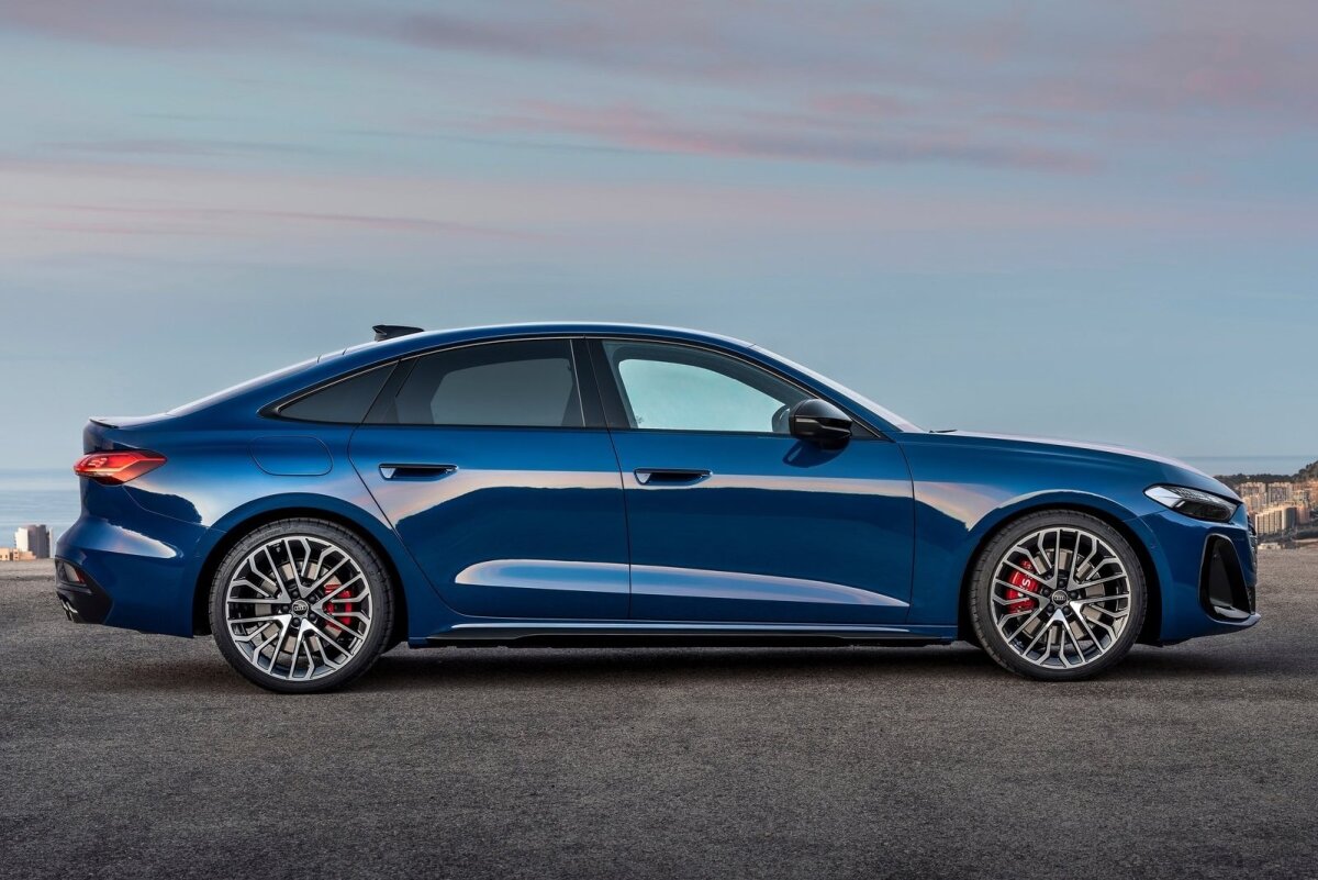 Audi S5 Sedan -2024