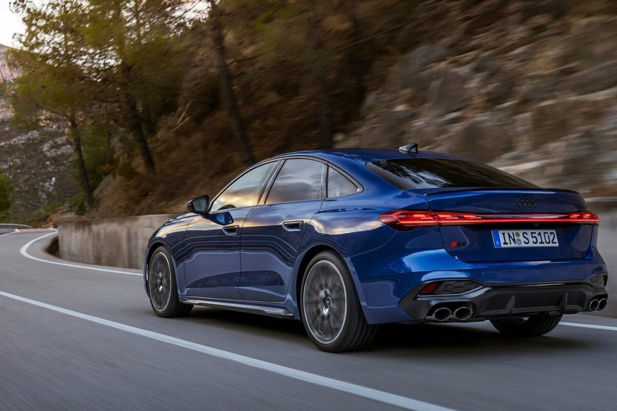 Audi S5 Sedan - 2024