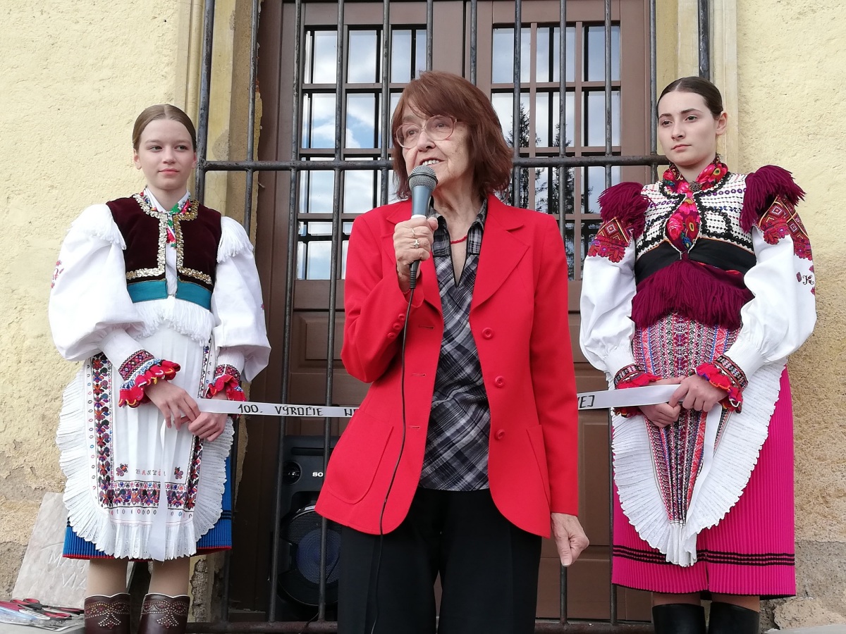 Dana Zacharová, ilustrátorka