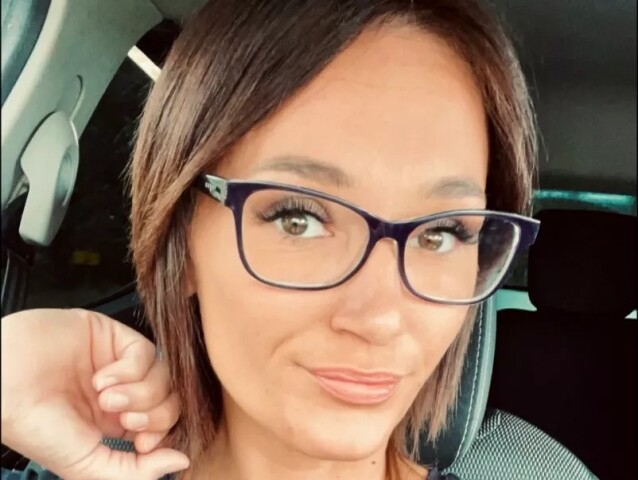 Simsik Cynthia