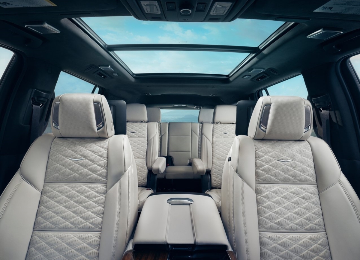 Cadillac Escalade 2025 12