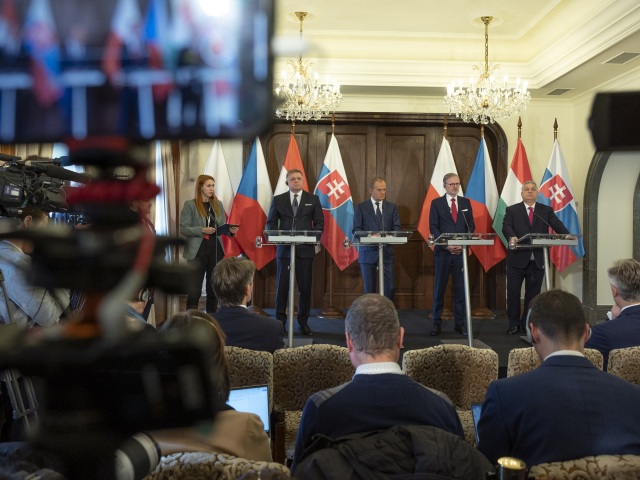 V4 / Vyšehradská skupina /