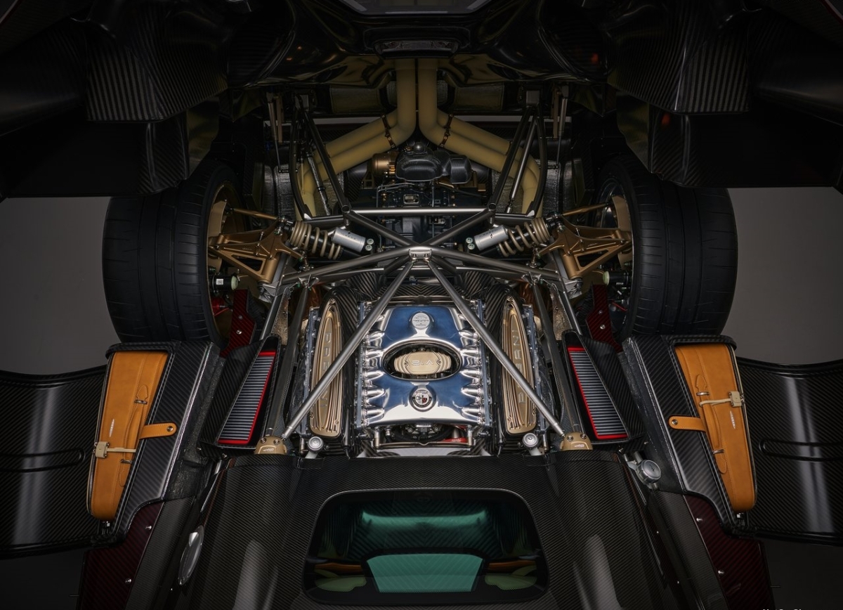 Pagani Utopia Roadster 15
