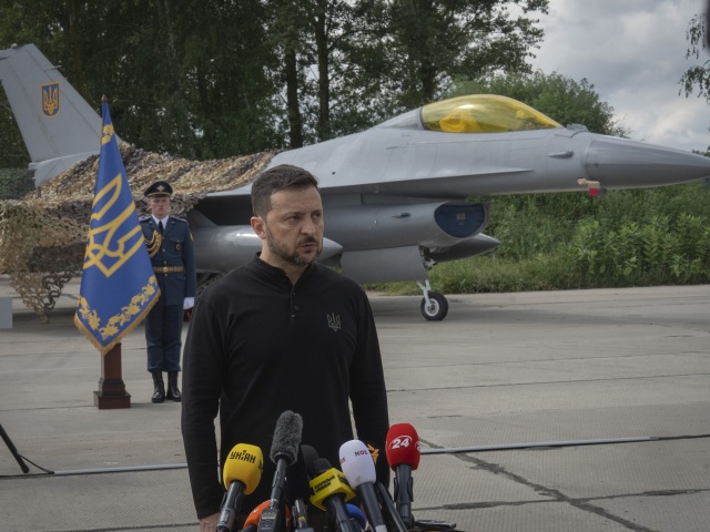 Zelenskyj / F-16 / Stíhačka /