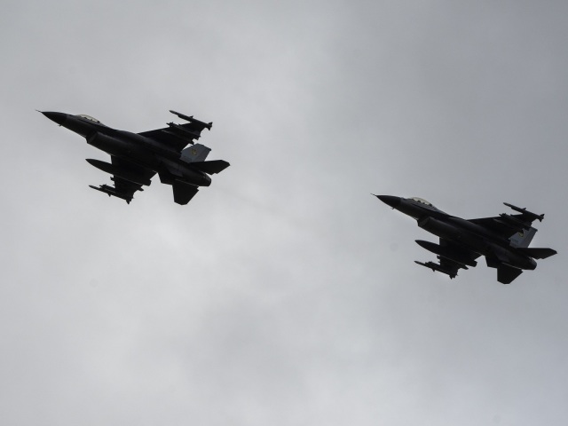 Zelenskyj / F-16 / Stíhačka /