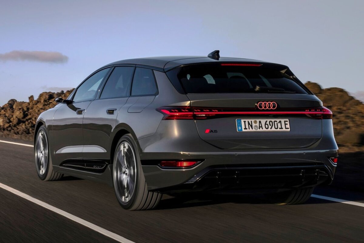 Audi A6 Avant e-tron  - 2024