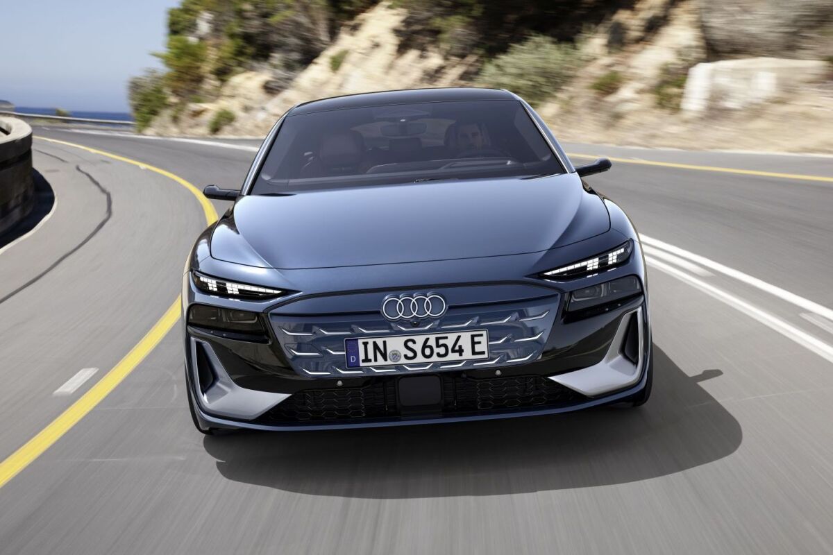 Audi S6 Avant e-tron - 2024