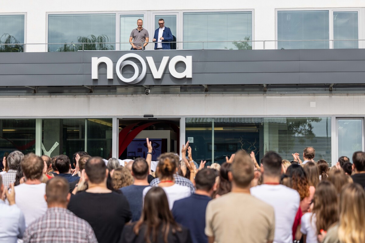 TV Nova, logo