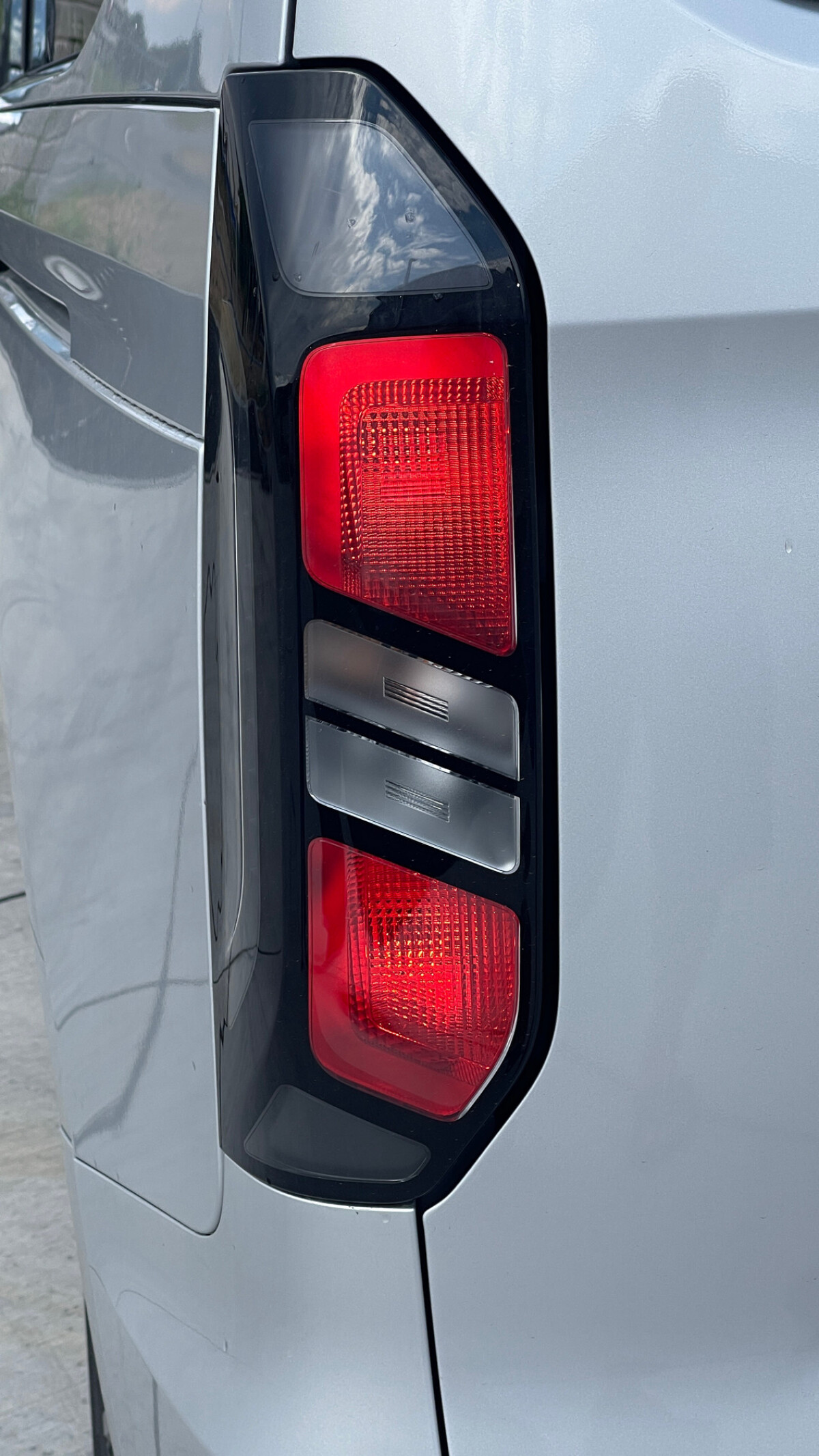 Ford Custom Tourneo L2 (2024)