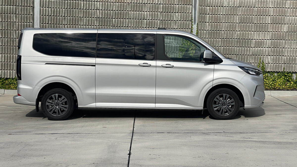Ford Custom Tourneo L2 (2024)