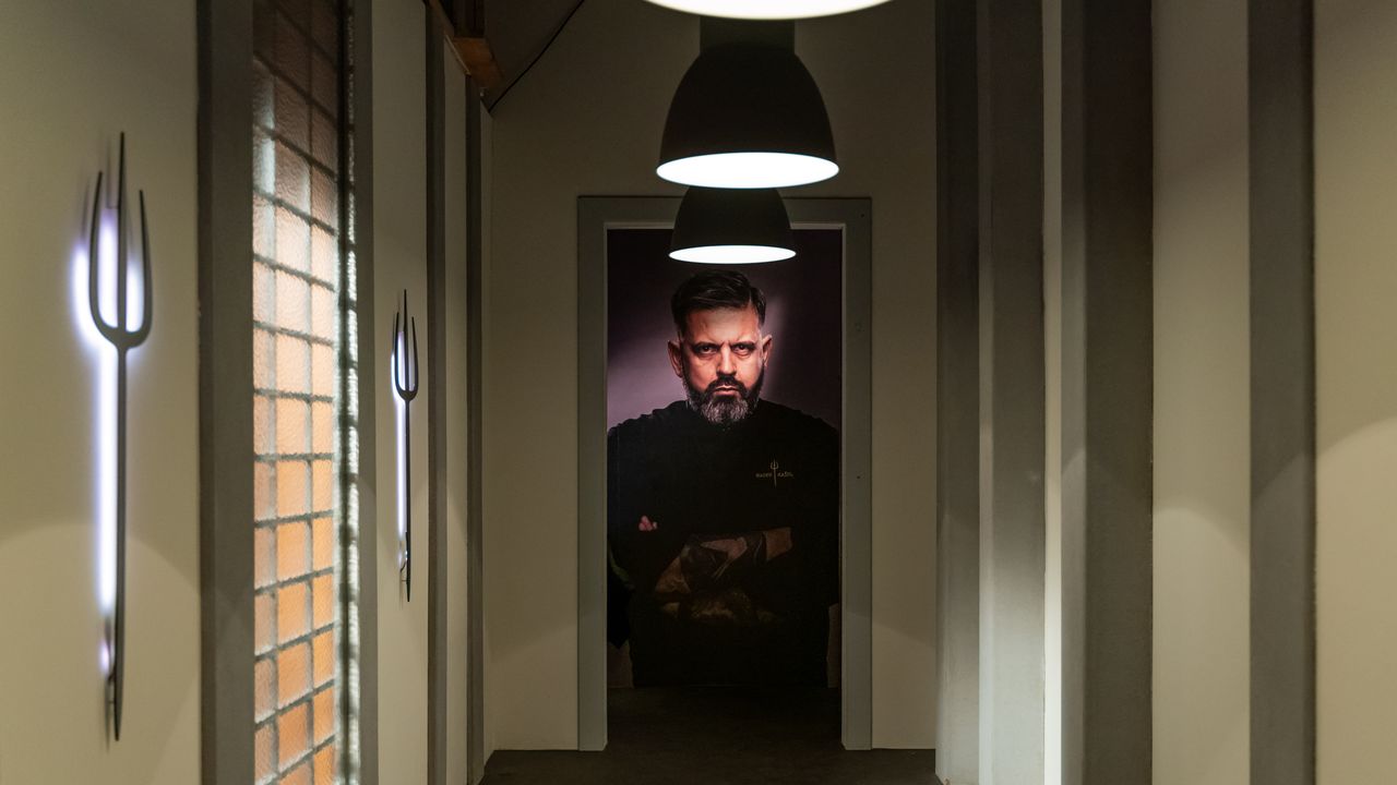 Reality šou Hell's Kitchen Česko so šéfkuchárom Radkom Kašpárkom.