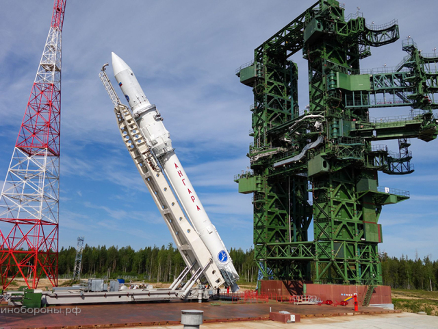 Ruská raketa Kosmos 2555 (MKA-R)/Angara-1.2