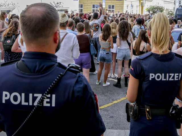 rakúsko, viedeň, polizei