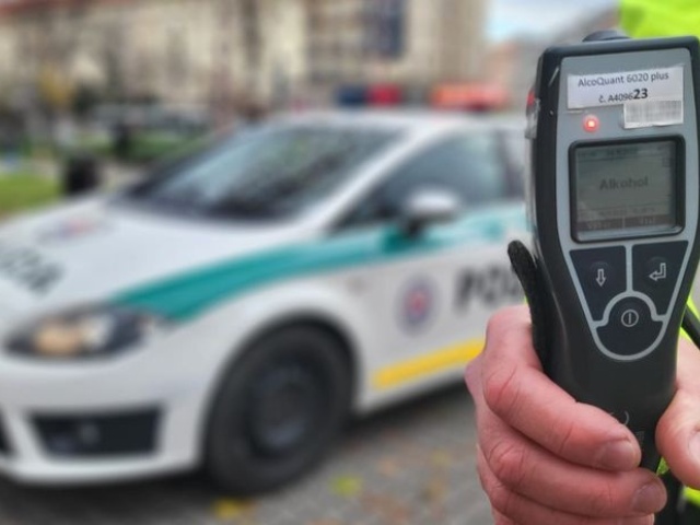 alkoholtester-tester-clanok W