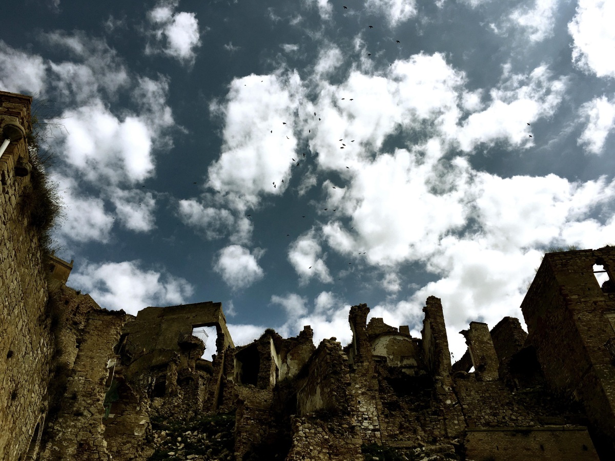 Craco, Taliansko, mesto, mesto duchov, opustené, Basilicata