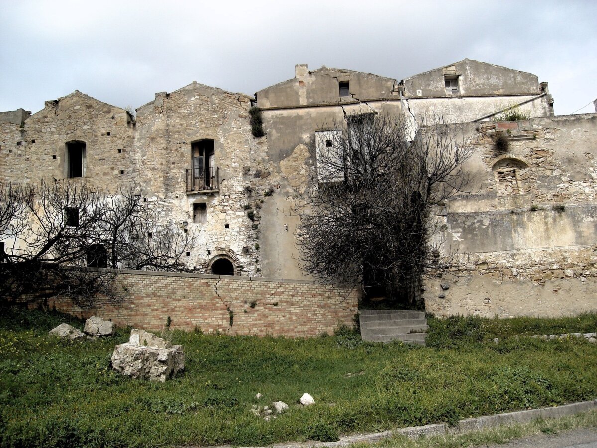 Craco, Taliansko, mesto, mesto duchov, opustené, Basilicata
