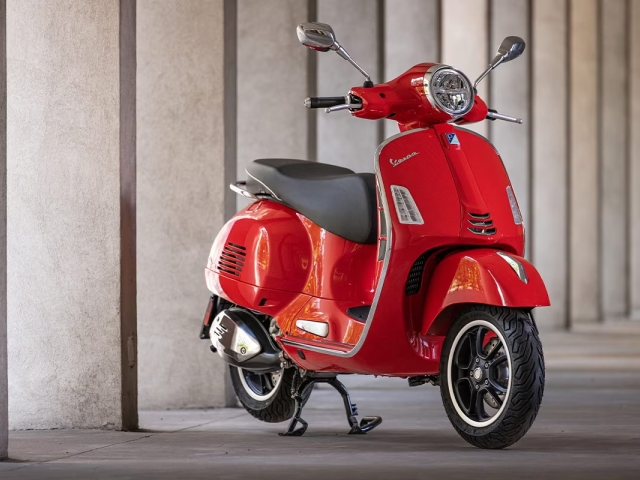 Vespa GTS 