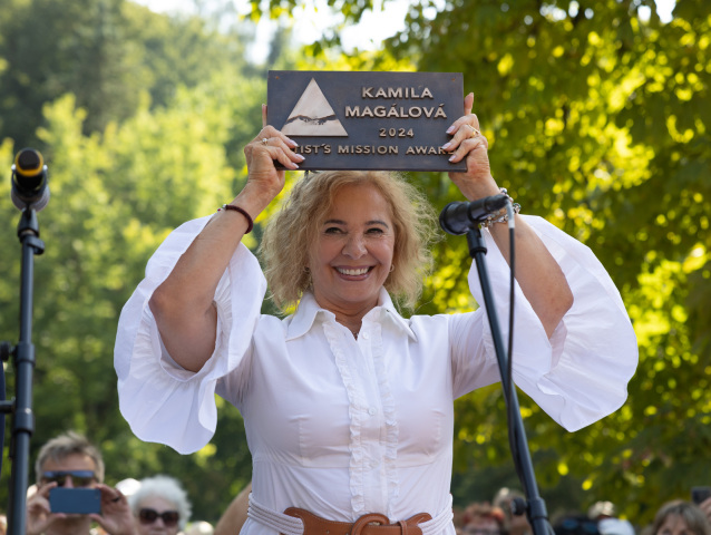 Kamila Magálová