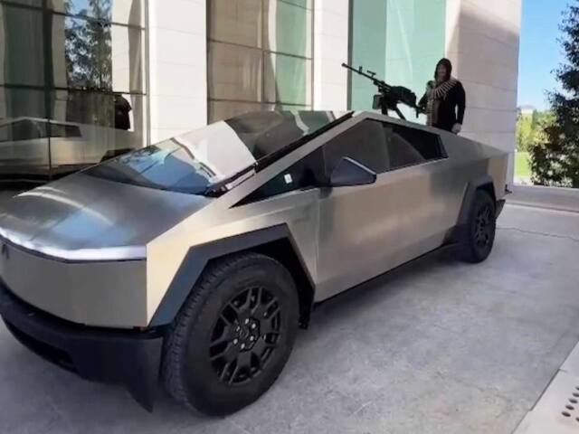 Razman Kadyrov - Tesla Cybertruck