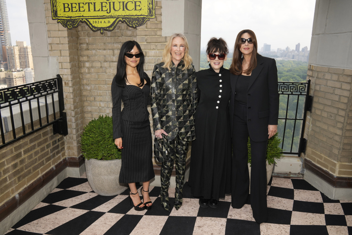NY "Beetlejuice Beetlejuice" Cast Photo Call
