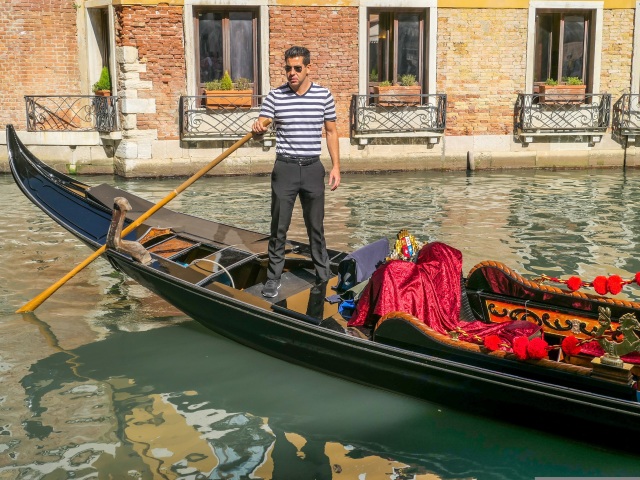 gondola, Benátky, Taliansko, gondolier